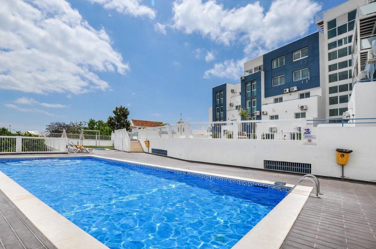 Deluxe Apartment In Albufeira Old Town, 200M Walk To Beach, Pool Parking Εξωτερικό φωτογραφία